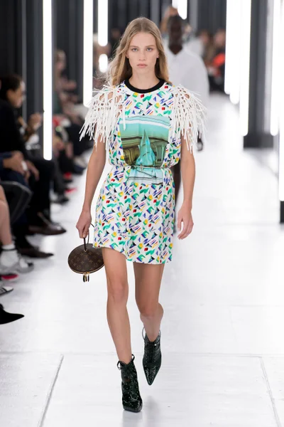 Look 42